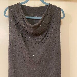 Sleeveless sparkly sweater